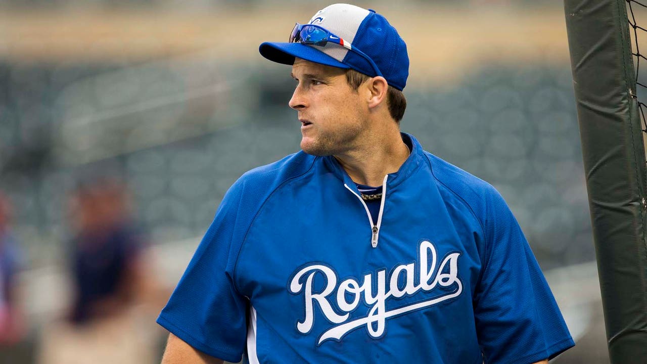 Willingham makes bittersweet return to Minnesota with Royals